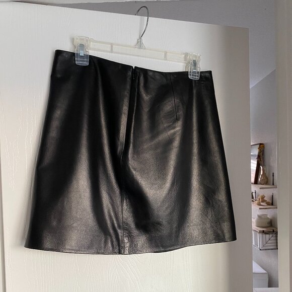 Antonio Melani Gabby Genuine Leather A Line Mini Skirt - Picture 2 of 4
